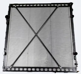 chlodnica-wody-daf-xf106-10-12-euro6-nrf