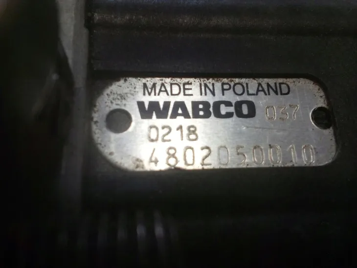 zawor-zabezp-ebs-actros-wabco-typ-samochodu-samochody-ciezarowe