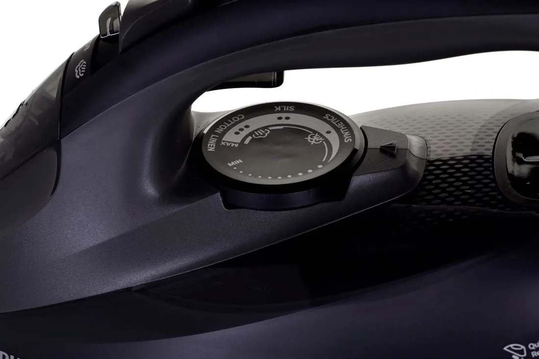 zelazko-philips-dst-7511-80