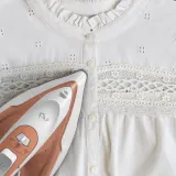 zelazko-tefal-fv2c40e0-virtuo-kolor-dominujacy-bialy