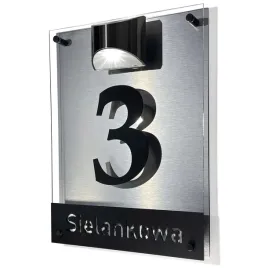 tabliczka-z-numerem-domu-podswietlana-solarna-tablica-adresowa-z-nr-domu