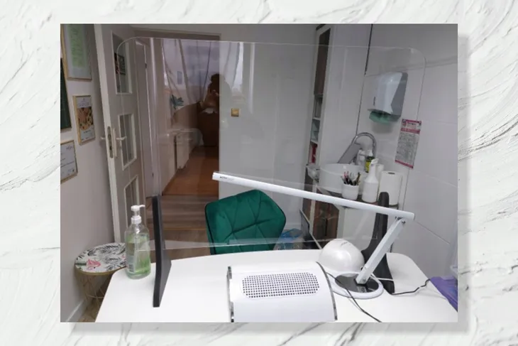 oslona-plexi-szyba-ochronna-biurko-90x70-drewno-marka-bez-marki