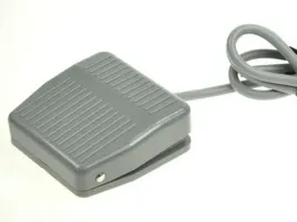 pedal-nozny-greegoo-cfs-201-10a-250v-przelacznik