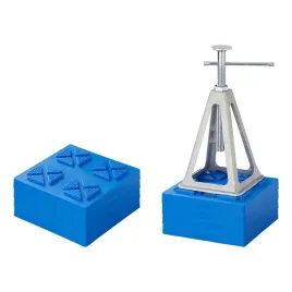 stopki-podkladki-podklady-pod-nogi-przyczepy-antyposlizgowe-zestaw-4szt