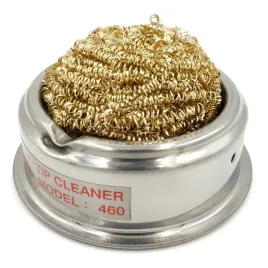 metalowy-czyscik-do-grotow-drucianka-z-podstawa