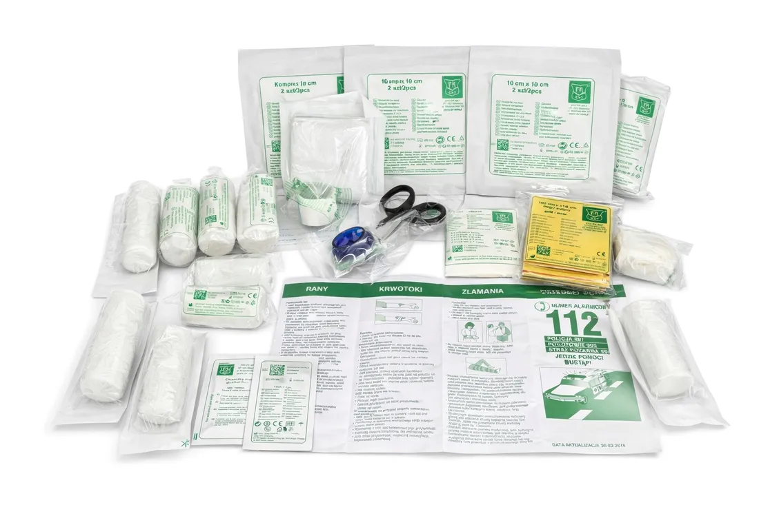 apteczka-pierwszej-pomocy-przemyslowa-zakladowa-bdw-din-13164-wieszak-stan-nowy
