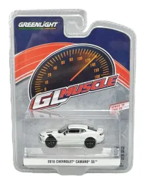 greenlight-2018-chevrolet-camaro-ss-bialy-gl-muscle-1-64-13350-nowy-model