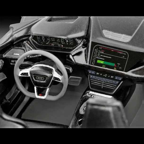 audi-rs-e-tron-gt-model-rev-07698