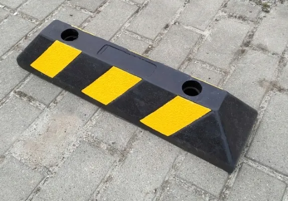 ograniczniki-parkingowe-separatory-odbojnice-progi-stan-nowy