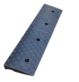 najazd-kraweznik-podjazd-kraweznikowy-100-65cm