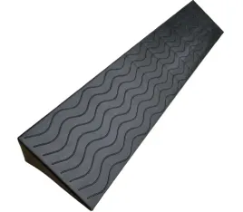 najazd-podjazd-kraweznikowy-plastikowy-100cm-9cm