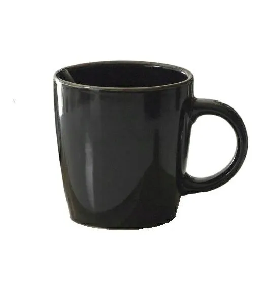 kubek-lisere-dore-400-ml-czarny