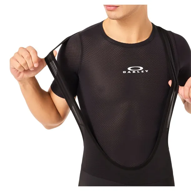 base-layer-ss-rozmiar-m-marka-oakley
