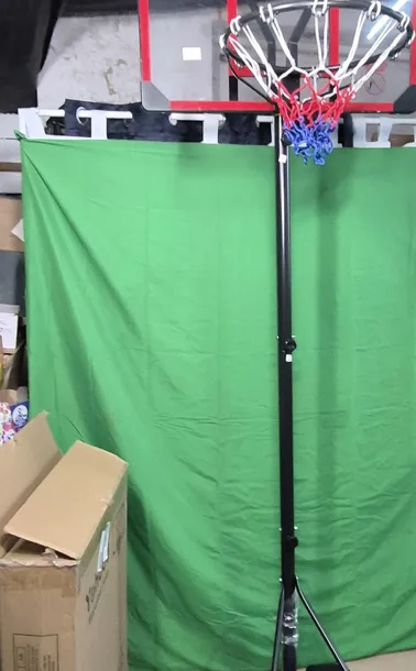 tablica-do-koszykowki-135cm-305cm-przydomowa-waga-z-opakowaniem-30-kg
