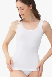 biala-bluzka-bezszwowa-z-szerokimi-ramiaczkami-gatta-tank-top-rozmiar-m