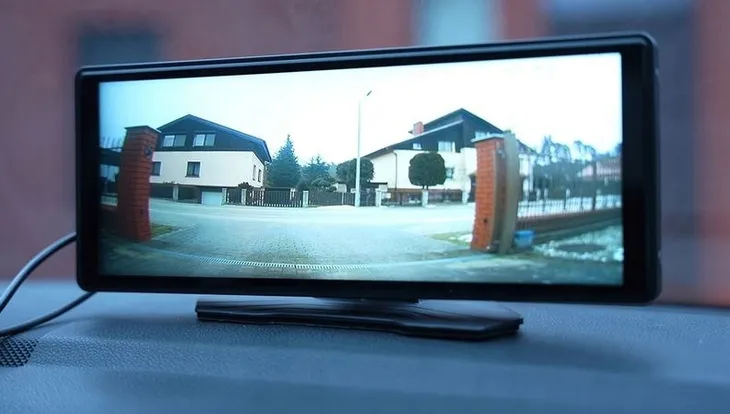 ekran-multimedialny-navitel-ds1020-carplay-android-auto-wifi-bluetooth-rodzaje-odtwarzanych-nosnikow-karta-microsd
