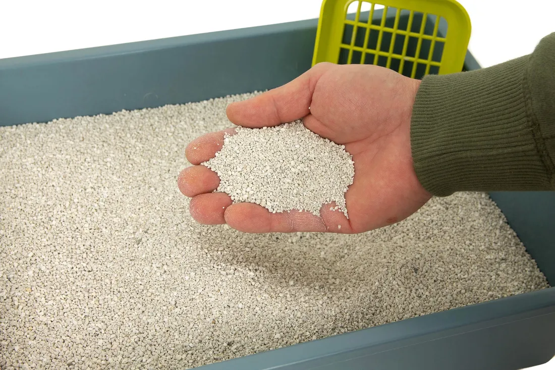 zwirek-dla-kota-bentonitowy-compact-naturalny-bezzapachowy-bezpylowy-5l