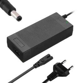 zasilacz-ladowarka-do-hulajnogi-deskorolki-42v-2a-55x25-motus-fiat-kugoo