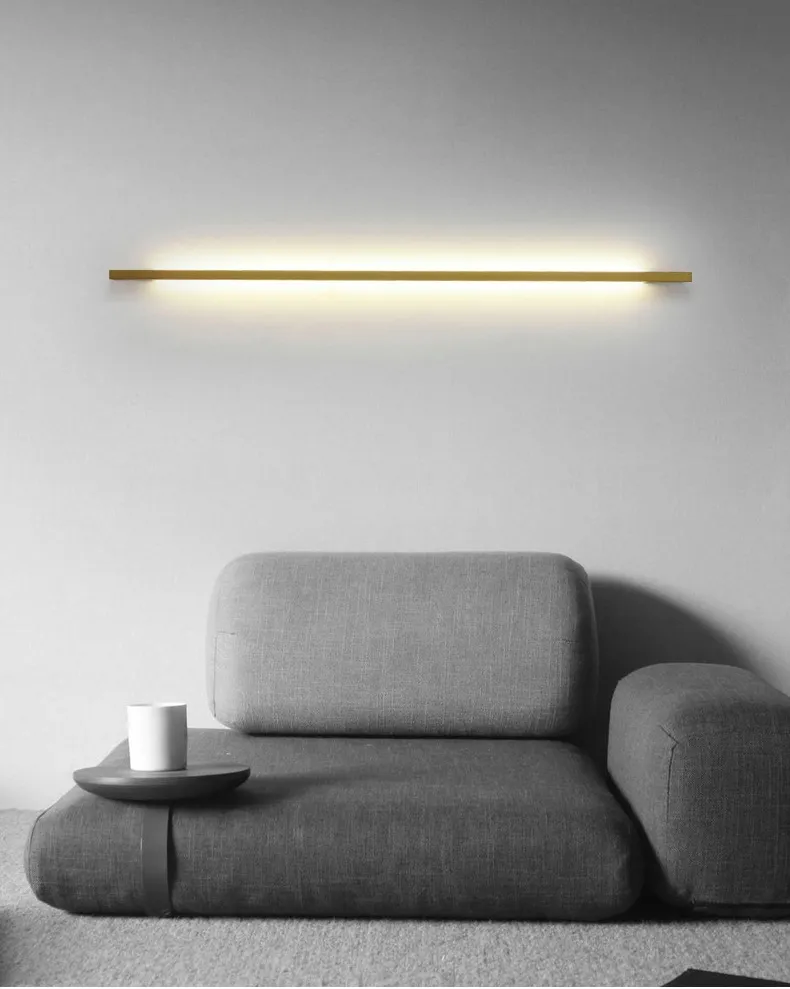 nowoczesna-dluga-liniowa-lampa-scienna-led-kinkiet-zloty-niko-100cm-wobako