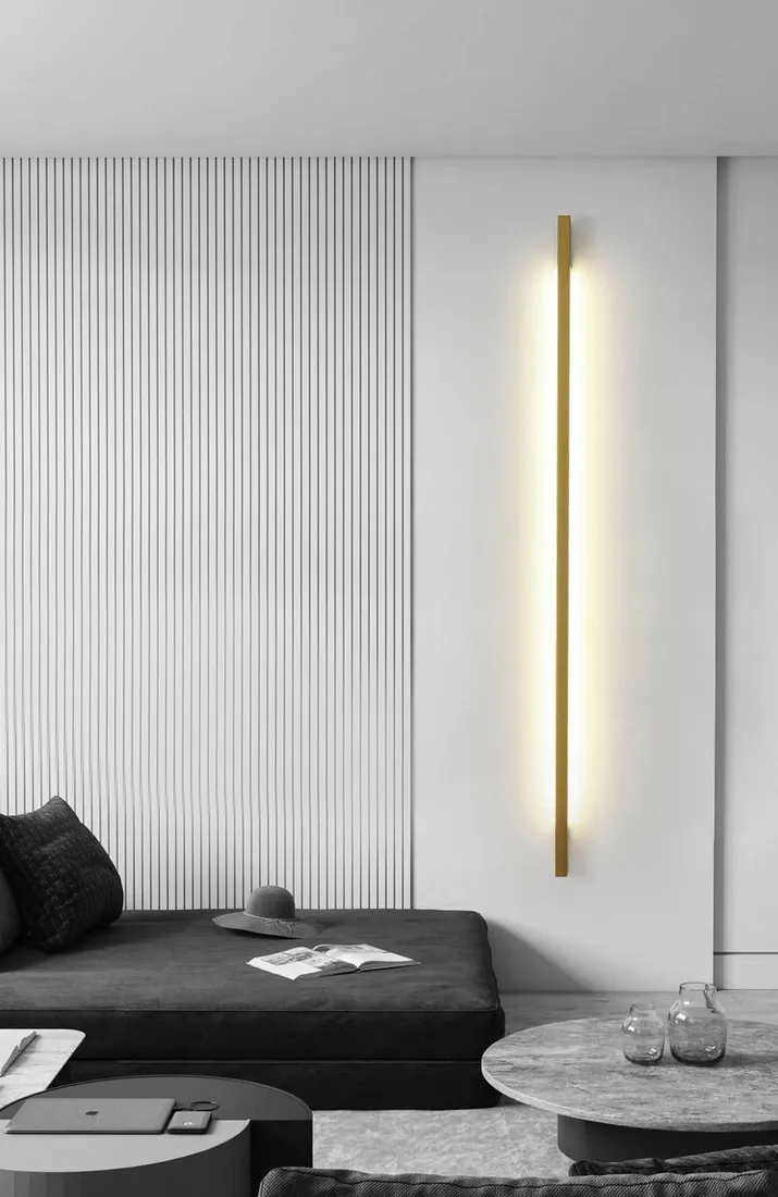 nowoczesna-dluga-liniowa-lampa-scienna-led-kinkiet-zloty-niko-100cm-wobako