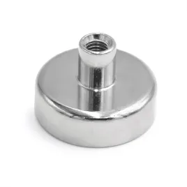 magnes-neodymowy-uchwyt-w-obudowie-gwint-wewnetrzny-d25x8mm-m5-hunter