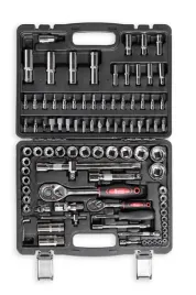 zestaw-kluczy-zestaw-narzedzi-94-el-w-walizce-g-pro