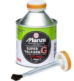 klej-do-opon-super-valkarn-200cc-maruni-pedzelek