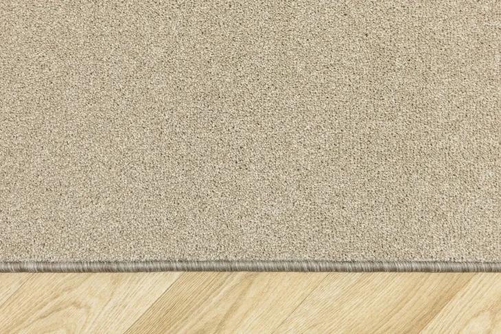 dywan-bezowy-gruby-gladki-mieciutki-na-filcu-do-pokoju-key-west-150x250-cm-kolor-bezowy-grubosc-11-mm