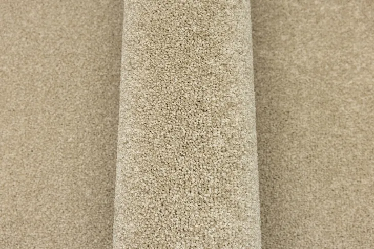 dywan-bezowy-gruby-gladki-mieciutki-na-filcu-do-pokoju-key-west-400x500-cm-kolor-odcienie-rozowego-kod-produktu-w-key-west-72-grubosc-11-mm