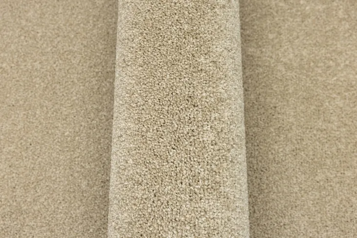 dywan-bezowy-gruby-gladki-mieciutki-na-filcu-do-pokoju-key-west-300x400-cm-kolor-bezowy-kod-produktu-w-key-west-72-grubosc-11-mm
