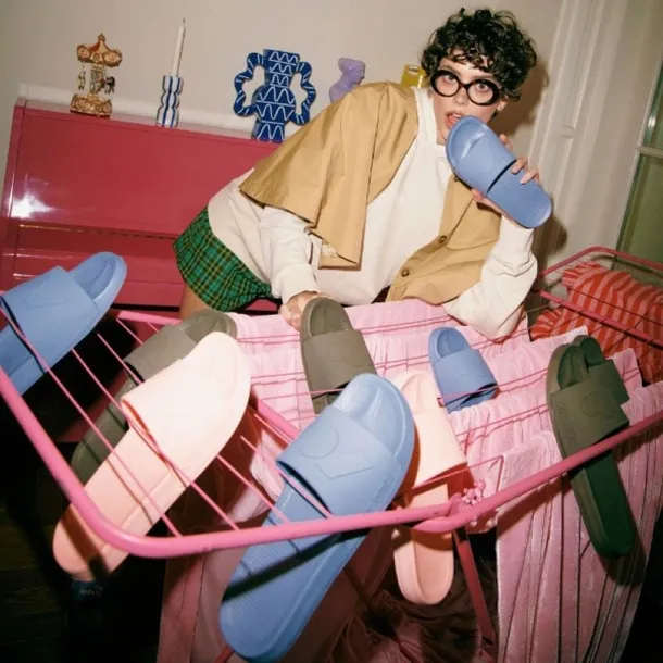 kubota-klapki-basenowe-basic-plain-cloud-brazowe-k25ss-101-002-21-1-produkt-wprowadzony-do-obrotu-na-terenie-ue-przed-13-12-2024-tak