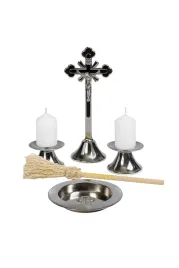 komplet-koledowy-duzy-srebrny-pasyjka-krzyz-swieczniki-kropidlo-miseczka