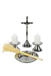 komplet-koledowy-duzy-srebrny-pasyjka-krzyz-swieczniki-kropidlo-miseczka