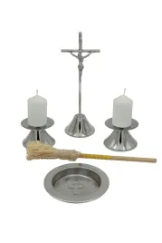 komplet-koledowy-duzy-srebrny-pasyjka-krzyz-swieczniki-kropidlo-miseczka