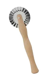 radelko-do-krojenia-ciasta-nozyk-ostrze-faworkow