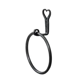 wieszak-na-recznik-metalowy-serce