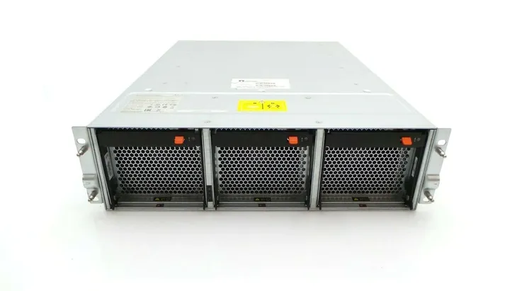 storage-netapp-fas8020-rodzaj-portow-ethernet-rj-45