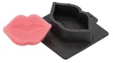 forma-na-mydlo-usta-kolor-czarny-wysokosc-produktu-2-cm