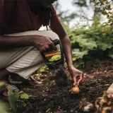 sadzarka-cebulek-fiskars-solid-kod-producenta-1057079