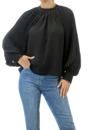 elara-top-czarny-plisowane-rekawa-rozmiar-s
