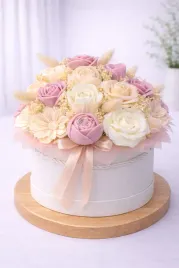 prezent-urodziny-imieniny-flower-box-swiece-sojowe-wieczny-bukiet