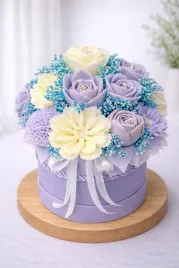 flower-box-swiece-sojowe-wieczny-bukiet-prezent-urodziny-imieniny