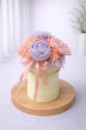 flower-box-swiece-sojowe-prezent-urodziny-imieniny-wieczny-bukiet