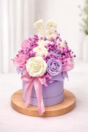 flower-box-swiece-sojowe-prezent-urodziny-imieniny-wieczny-bukiet