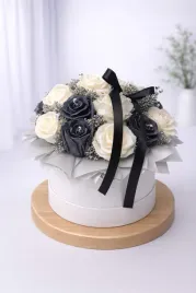 prezent-urodziny-imieniny-flower-box-swiece-sojowe-wieczny-bukiet