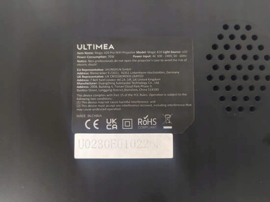 projektor-lcd-ultimea-magic-420-pro-czarny-stan-powystawowy