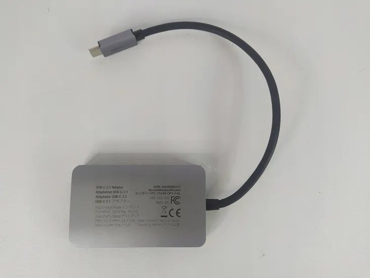 amazon-basics-usb-c-3-1-adapter-stan-powystawowy-marka-amazon