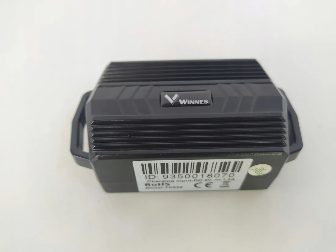lokalizator-gps-winnes-tk935