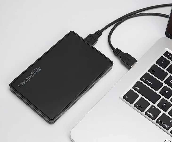 obudowa-dysku-sata-25-amazon-basics-kod-producenta-hdd-enclosure-2-5-us