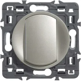 wylacznik-pojedynczy-podtynkowy-legrand-srebrny-099780